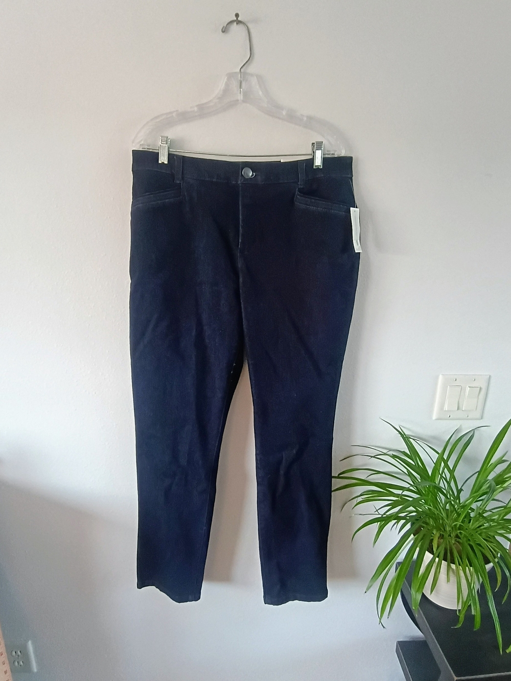 NWT CJ Banks Signature Slimming Dark Wash Straight Leg Jeans Women's 14W Average